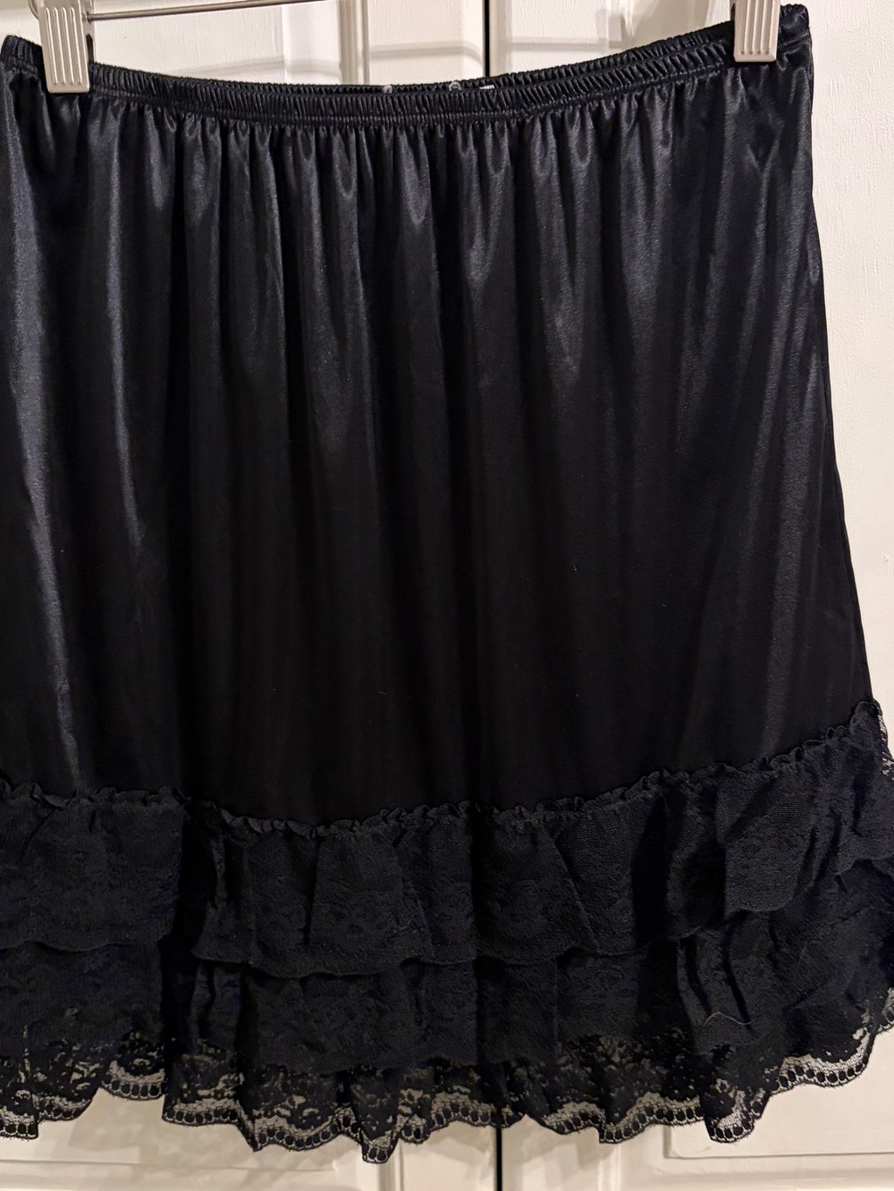 Black ruffled lace slip/skirt Large
